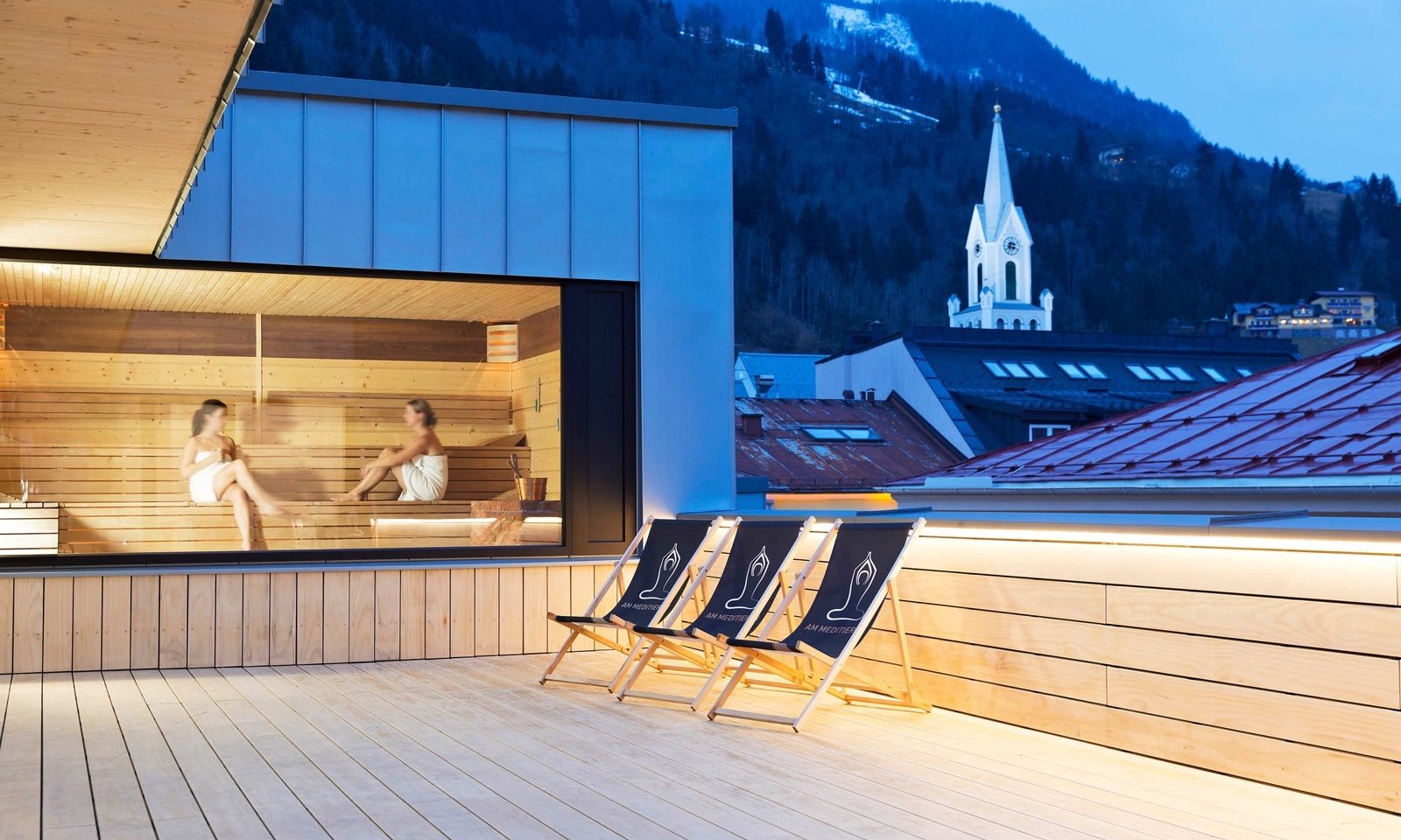Spa über den Dächern von Schladming