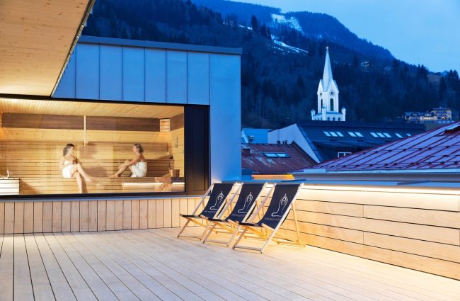 Spa über den Dächern von Schladming